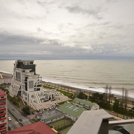 Orbi Batumi Apart Hotel Sea View Luaran gambar