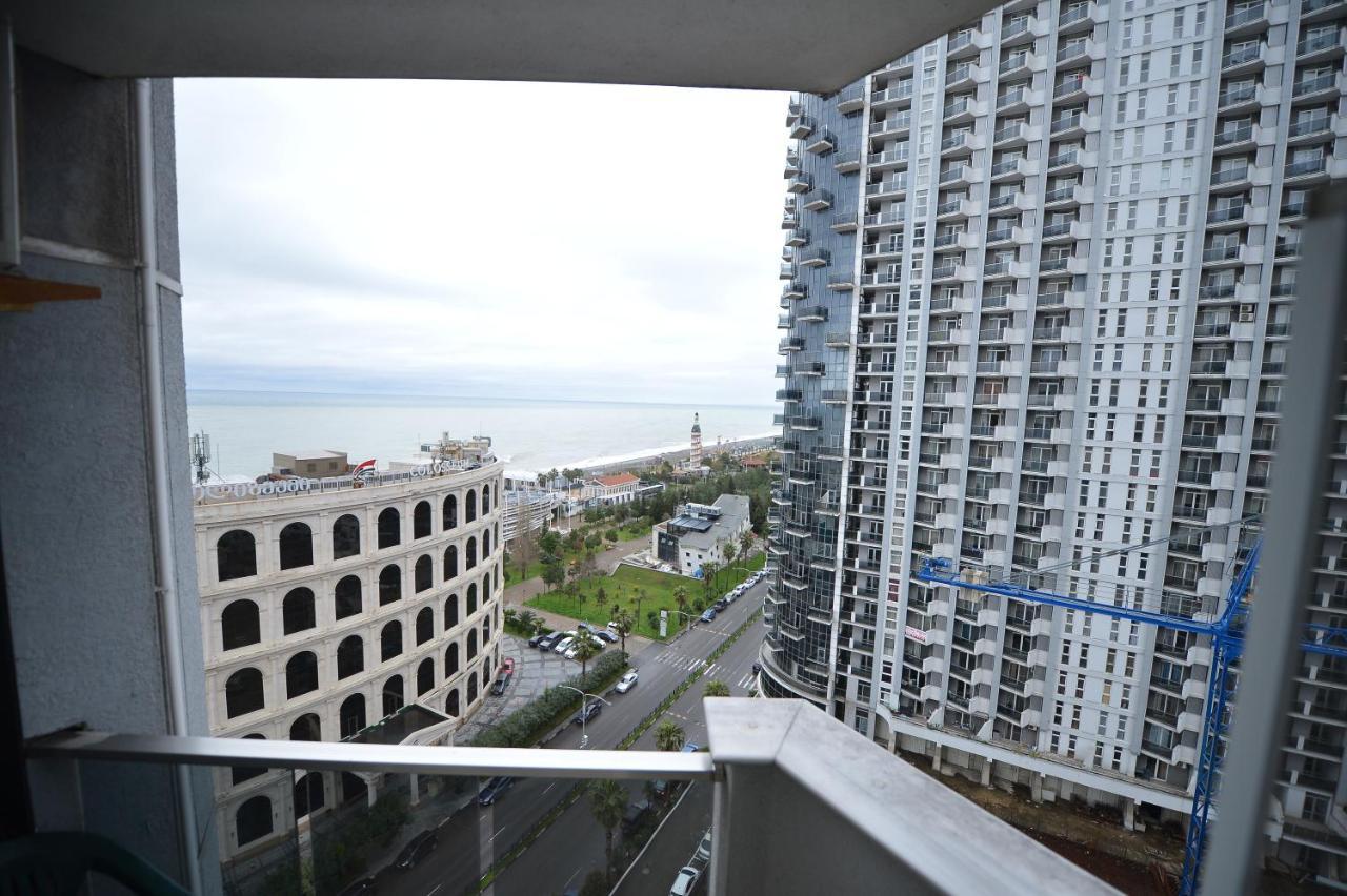 Orbi Batumi Apart Hotel Sea View Luaran gambar