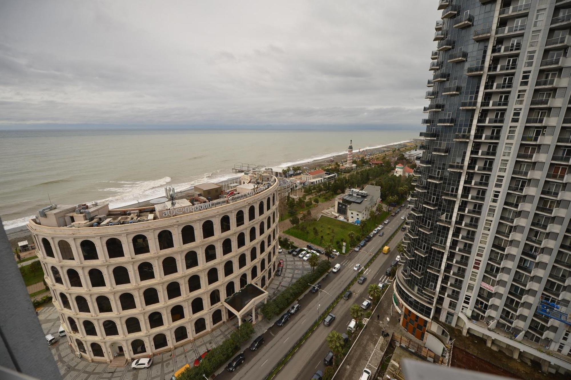 Orbi Batumi Apart Hotel Sea View Luaran gambar