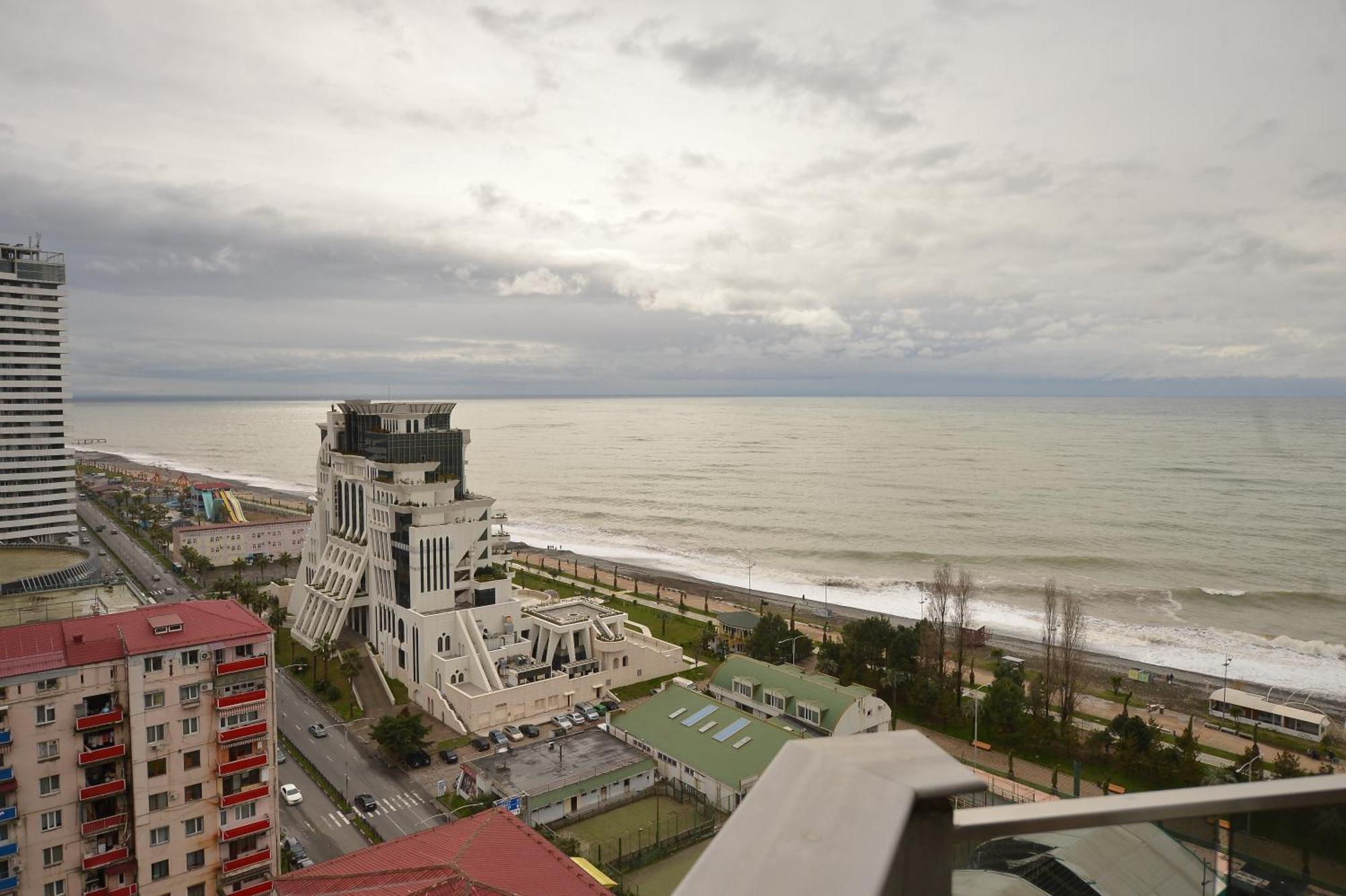 Orbi Batumi Apart Hotel Sea View Luaran gambar